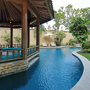 bali-puri-ratu-villas.ubudhotelsnow.com/