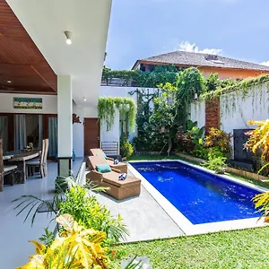 Masbro Art Seminyak